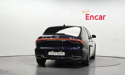 Hyundai Grandeur 2020, 63039 км, за 16279.38 USD