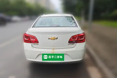 Chevrolet Cruze 2015, 128200 км, за 4370 USD