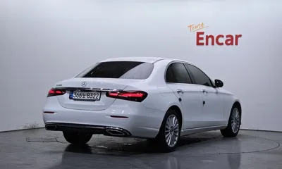 Mercedes-Benz E-Class 2022, 67085 км, за 24440.04 USD