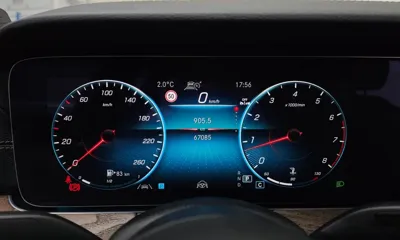 Mercedes-Benz E-Class 2022, 67085 км, за 24440.04 USD - фото 8