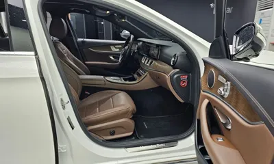 Mercedes-Benz E-Class 2022, 67085 км, за 24440.04 USD - фото 11
