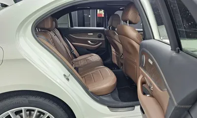 Mercedes-Benz E-Class 2022, 67085 км, за 24440.04 USD - фото 12