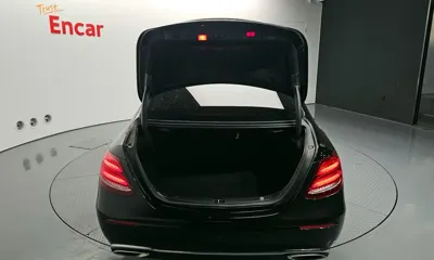 Mercedes-Benz E-Class 2017, 132514 км, за 14503.3 USD - фото 20
