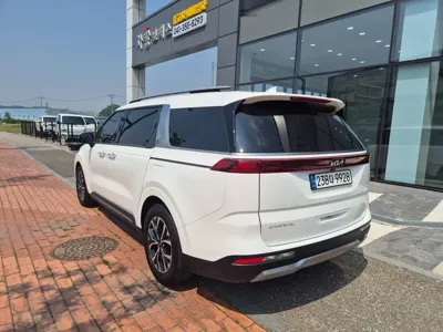 Kia Canival 2023, 91058 км, за 17847.71 USD