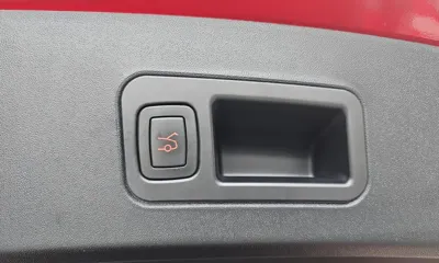 Tesla Model S 2019, 85885 км, за 45498.26 USD - фото 32