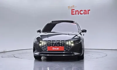 Hyundai Grandeur 2022, 83129 км, за 16801.31 USD