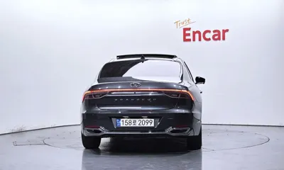 Hyundai Grandeur 2022, 83129 км, за 16801.31 USD