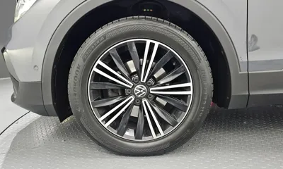 Volkswagen Tiguan 2021, 76847 км, за 16256.84 USD