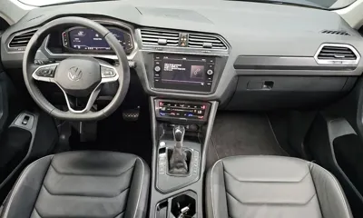 Volkswagen Tiguan 2021, 76847 км, за 16256.84 USD - фото 7