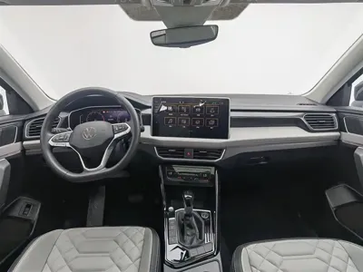 Volkswagen Tayron 2023, 29900 км, за 15441.5 USD
