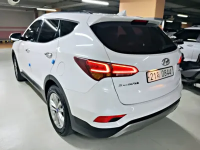 Hyundai Santafe 2016, 159555 км, за 6438.89 USD