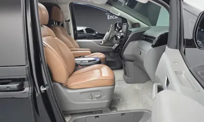 Hyundai Staria 2022, 213591 км, за 17012.6 USD - фото 10