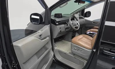 Hyundai Staria 2022, 213591 км, за 17012.6 USD - фото 11