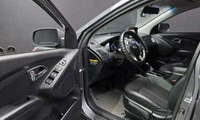 Hyundai Tucson 2013, 64439 км, за 3577.94 USD - фото 10