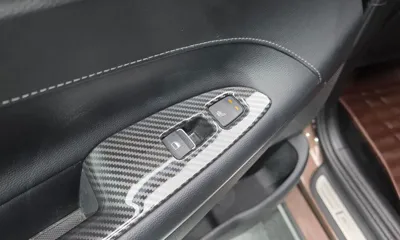 Hyundai Grandeur 2018, 144188 км, за 6940.78 USD - фото 29