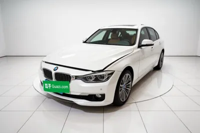 BMW 3 Series · 2018 год