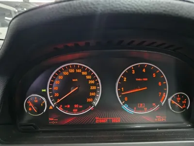 BMW 7-Series 2010, 216000 км, за 3277.72 USD - фото 8