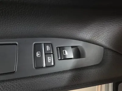 BMW 7-Series 2010, 216000 км, за 3277.72 USD - фото 16