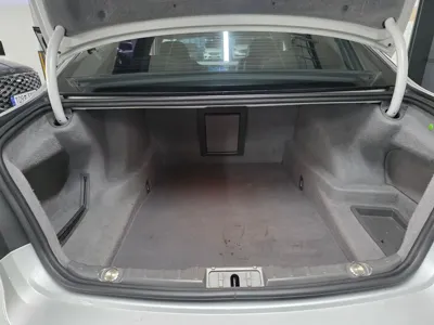 BMW 7-Series 2010, 216000 км, за 3277.72 USD - фото 20