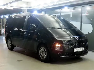 Hyundai Staria · 2025 год
