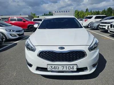 Kia K7 2014, 200325 км, за 3298.52 USD