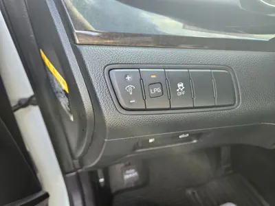Kia K7 2014, 200325 км, за 3298.52 USD - фото 13