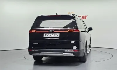 Kia Canival 2023, 27603 км, за 19103.66 USD