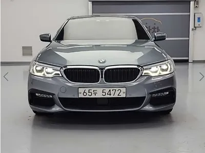 BMW 5-Series · 2017 год