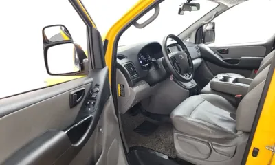 Hyundai Starex 2019, 115051 км, за 6885.91 USD - фото 10