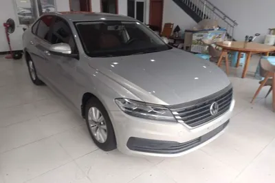 Volkswagen Lavida 2022, 44600 км, за 9332 USD