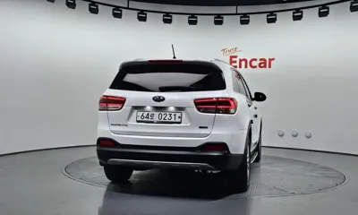 Kia Sorento 2016, 91699 км, за 8467.9 USD