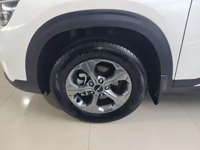 Kia Seltos 2025, 13100 км, за 12280.08 USD - фото 23