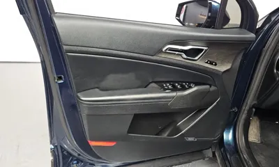 Kia Sportage 2022, 59128 км, за 16082.45 USD - фото 24
