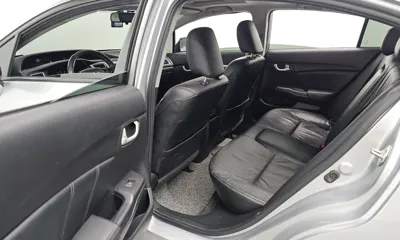 Honda Civic 2015, 79609 км, за 6279.75 USD - фото 11