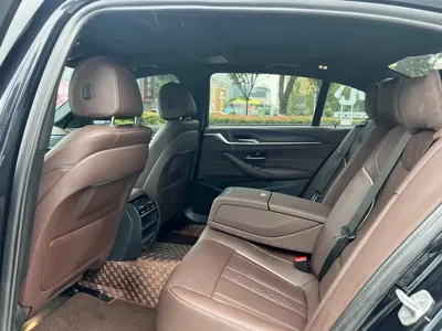 BMW 5 Series 2022, 60000 км, за 30870.5 USD - фото 6