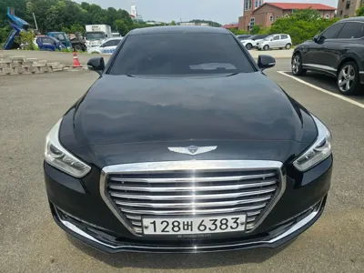 Genesis EQ900 · 2016 год