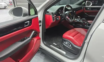 Porsche Cayenne 2021, 73075 км, за 57496.39 USD - фото 10