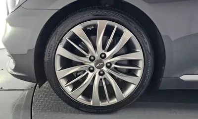 Genesis G80 2019, 48052 км, за 17545.34 USD