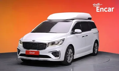 Kia Canival · 2019 год