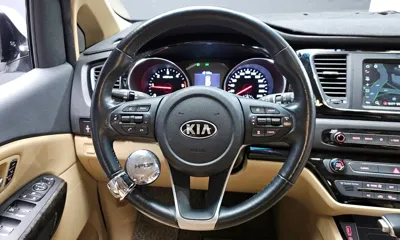 Kia Canival 2019, 80342 км, за 16279.21 USD - фото 12