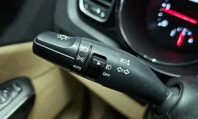 Kia Canival 2019, 80342 км, за 16279.21 USD - фото 35