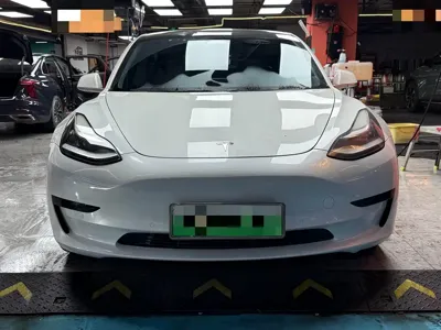 Tesla Model 3 2020, 43000 км, за 12119.46 USD