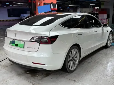 Tesla Model 3 2020, 43000 км, за 12119.46 USD - фото 14