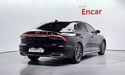 Hyundai Grandeur 2021, 86631 км, за 13391.4 USD