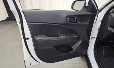 Hyundai Venue 2022, 20085 км, за 14244.45 USD - фото 24