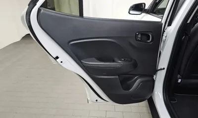 Hyundai Venue 2022, 20085 км, за 14244.45 USD - фото 25