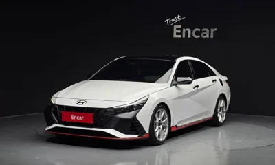 Hyundai Avante · 2022 год
