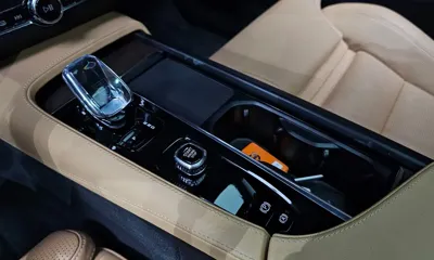 Volvo S90 2023, 12709 км, за 30208.87 USD - фото 9