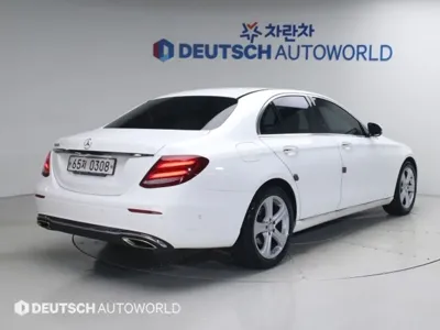 Mercedes-Benz E-Class 2017, 170000 км, за 8925.09 USD
