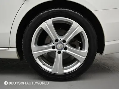Mercedes-Benz E-Class 2017, 170000 км, за 8925.09 USD